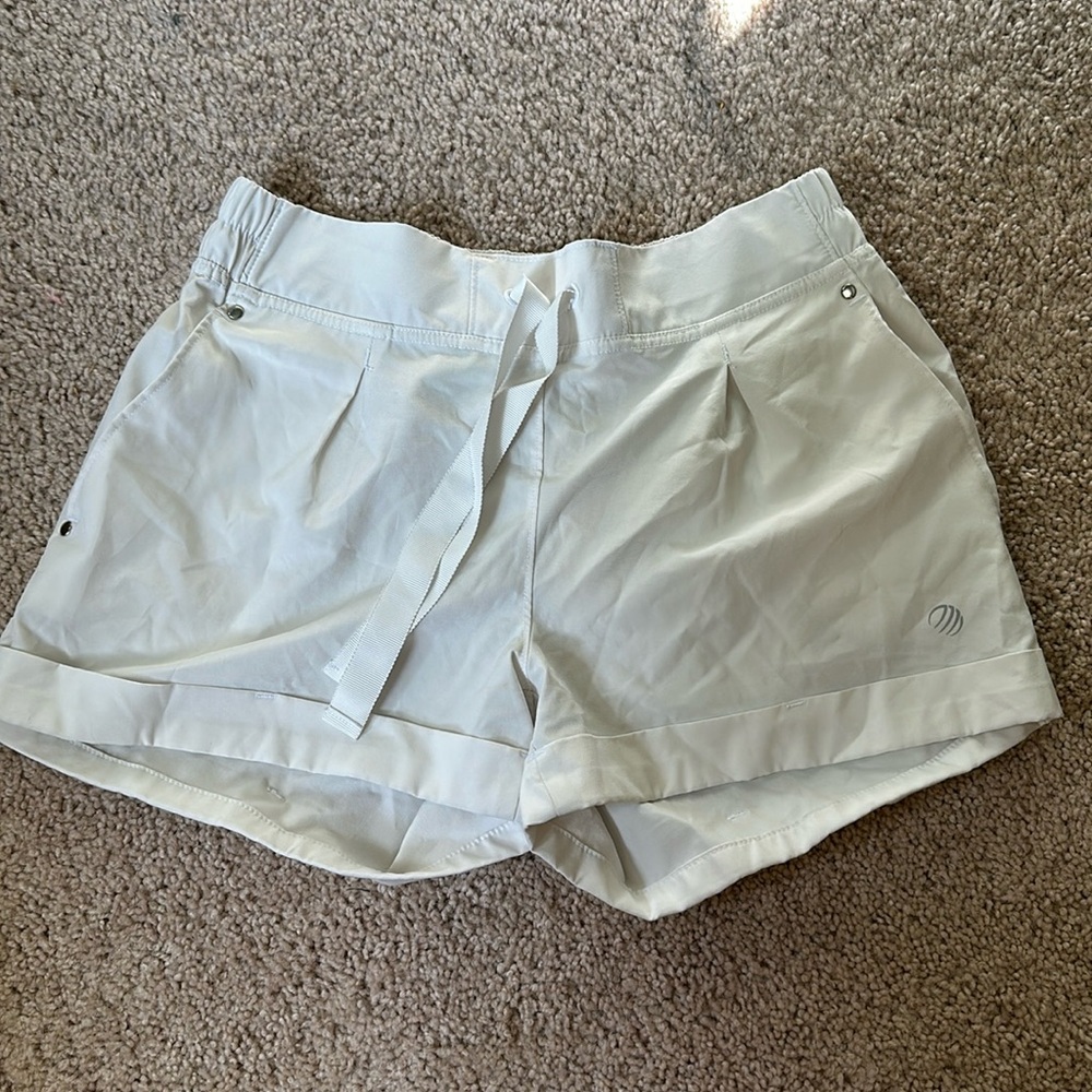 MPG shorts